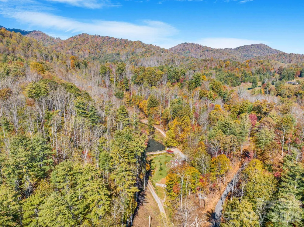 226 Fish Pond Lane Burnsville, NC 28714