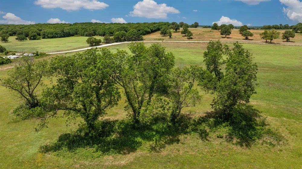 7803 E US Hwy 82 Gainesville, TX 76240