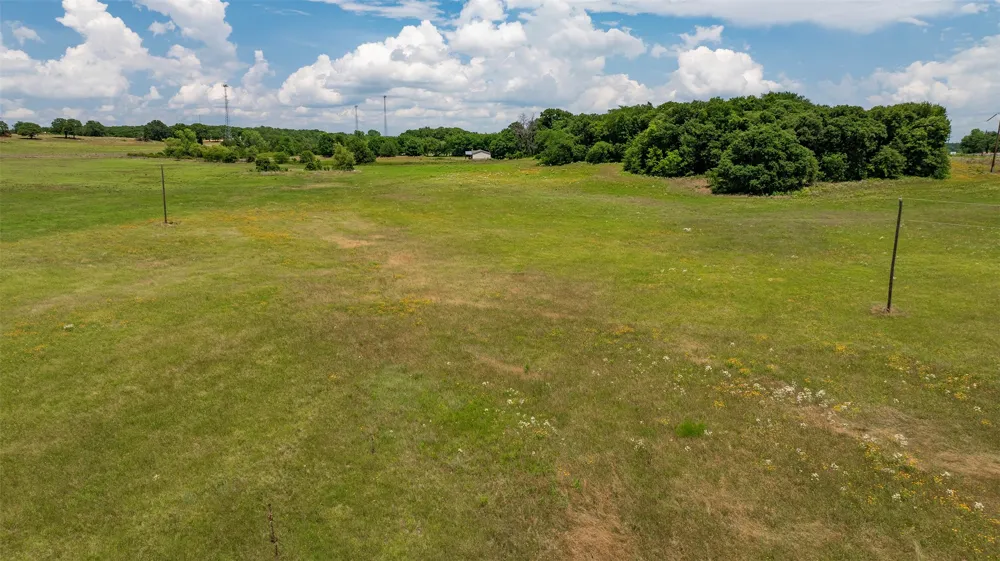 7803 E US Hwy 82 Gainesville, TX 76240