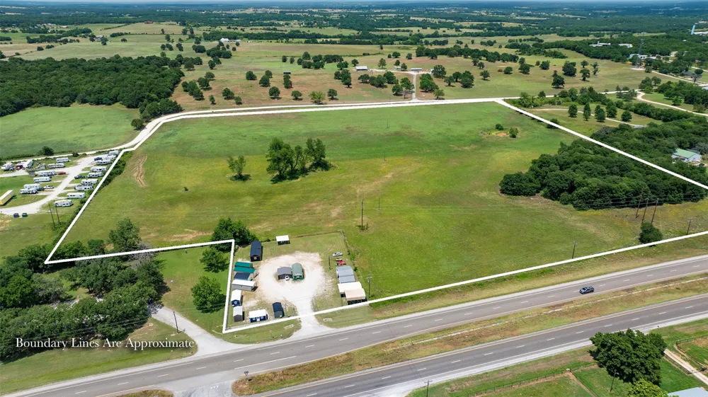 7803 E US Hwy 82 Gainesville, TX 76240
