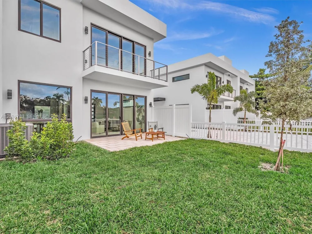 4636 SW 32nd Ave #C2 Dania Beach, FL 33312