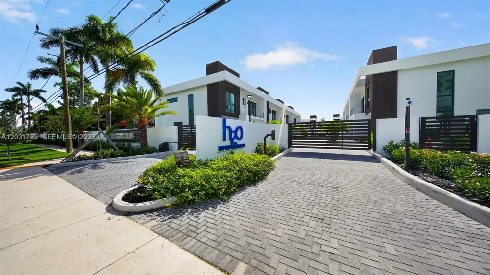 4636 SW 32nd Ave #C2 Dania Beach, FL 33312