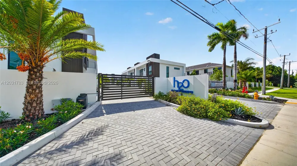 4636 SW 32nd Ave #C2 Dania Beach, FL 33312