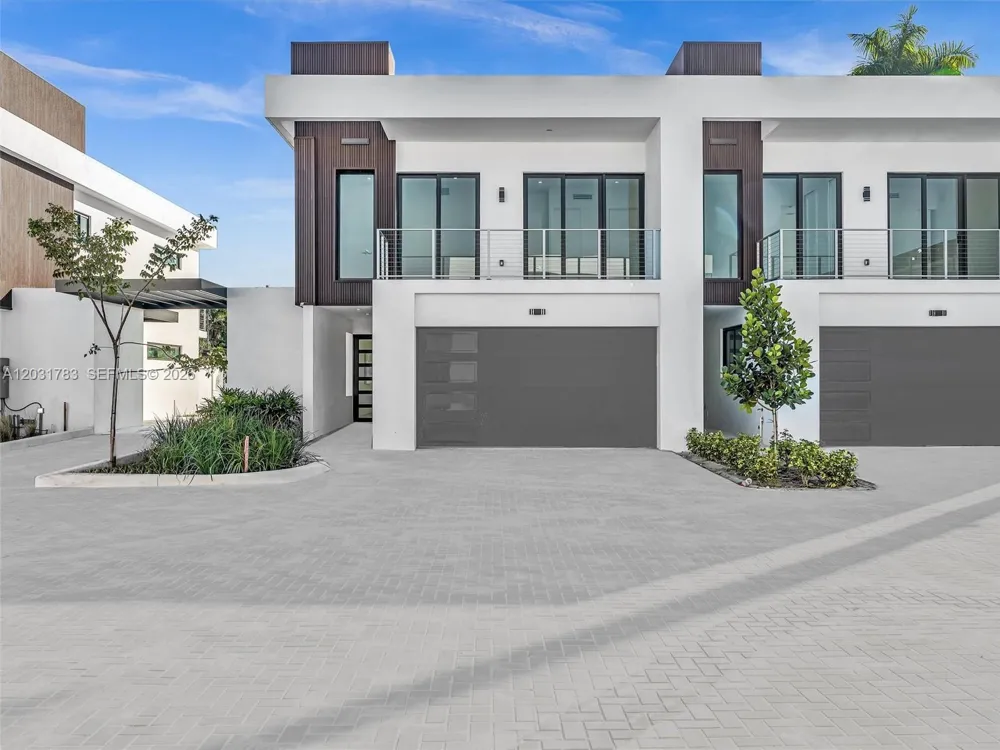 4636 SW 32nd Ave #C2 Dania Beach, FL 33312