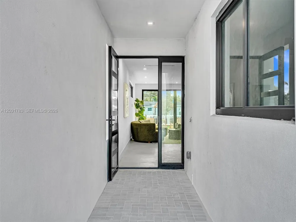 4636 SW 32nd Ave #C2 Dania Beach, FL 33312