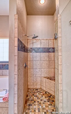382 Arboles Ct Concan, TX 78838