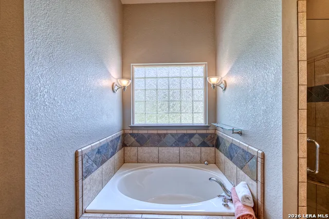 382 Arboles Ct Concan, TX 78838