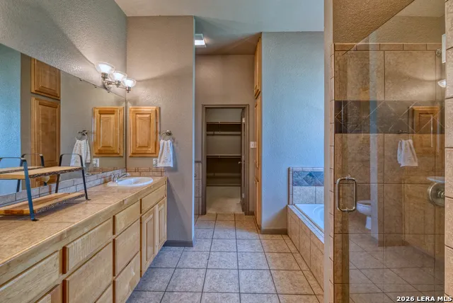 382 Arboles Ct Concan, TX 78838