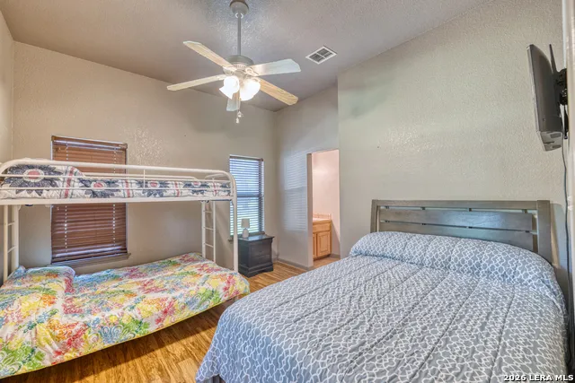 382 Arboles Ct Concan, TX 78838