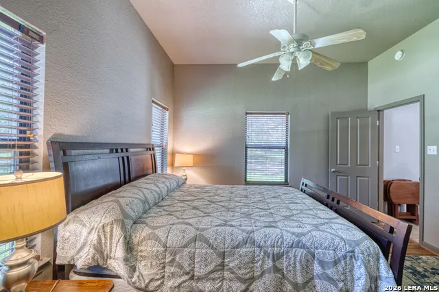 382 Arboles Ct Concan, TX 78838