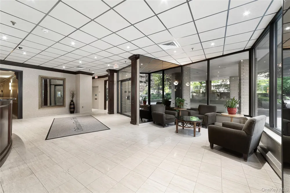 25 Rockledge Avenue #801 White Plains, NY 10601