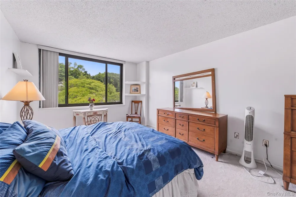 25 Rockledge Avenue #801 White Plains, NY 10601