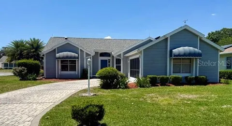 724 VISTA PLACE