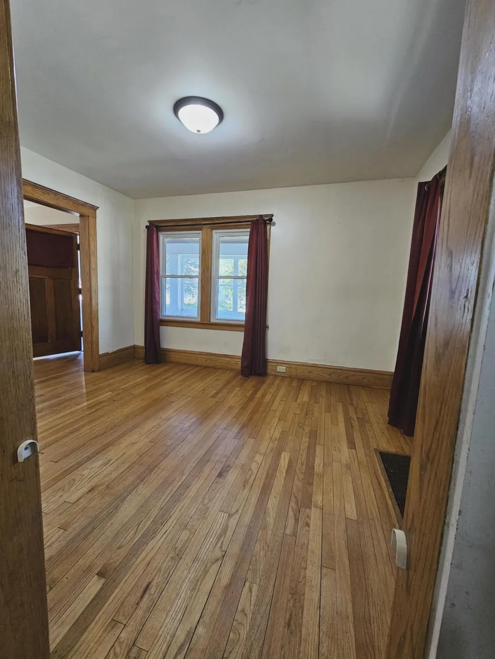 751 East Avenue Jackson City, MI 49202