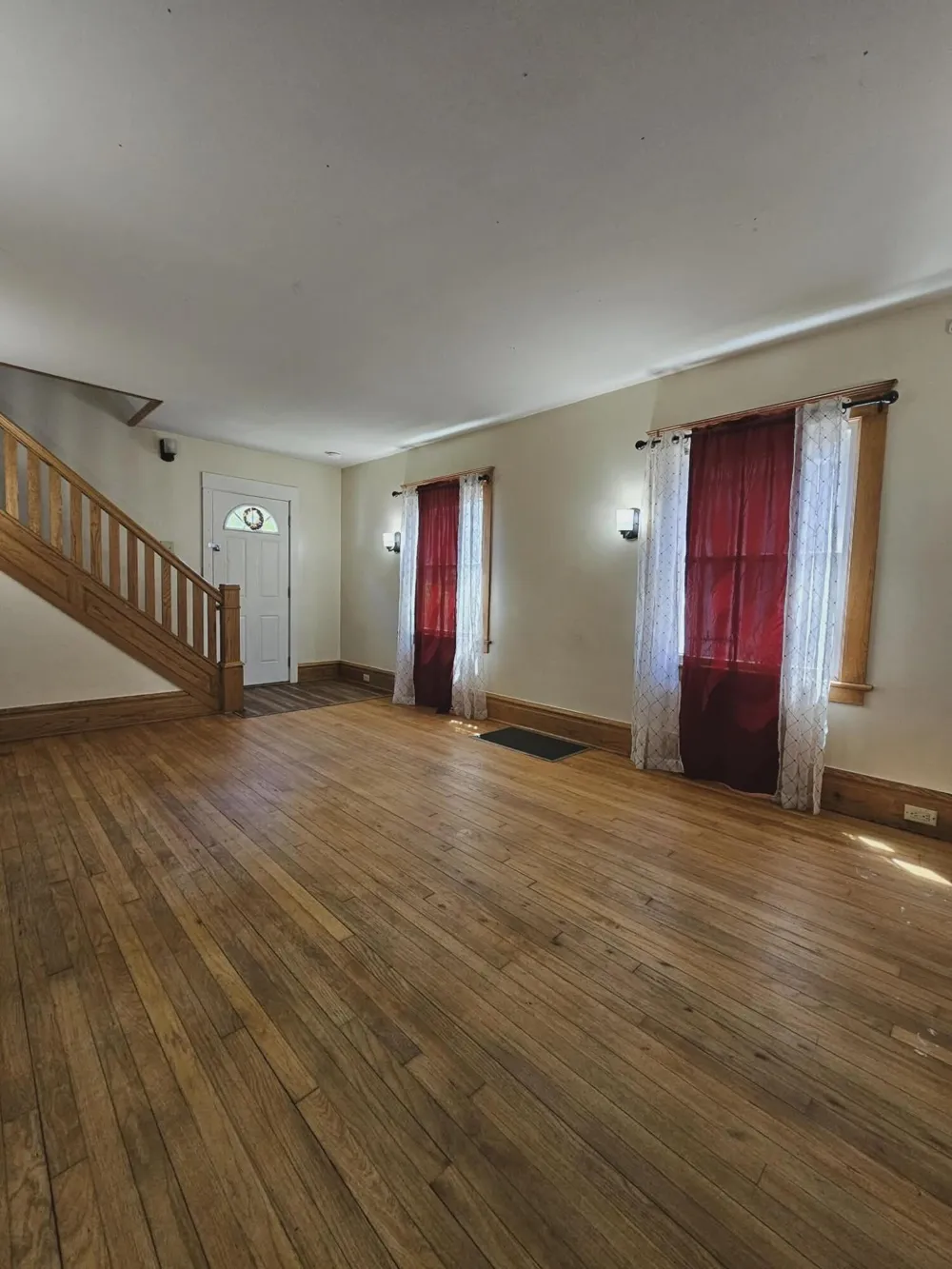 751 East Avenue Jackson City, MI 49202