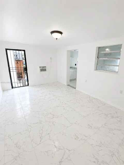 15720 NW 28th Pl