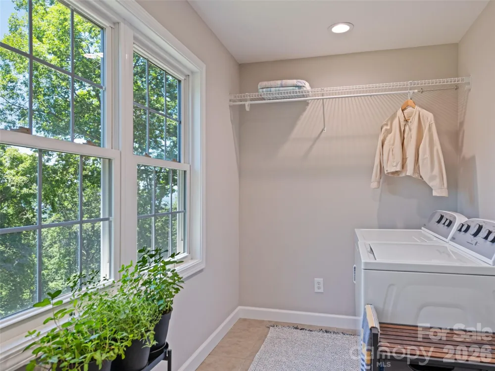 283 Blake Drive Canton, NC 28716