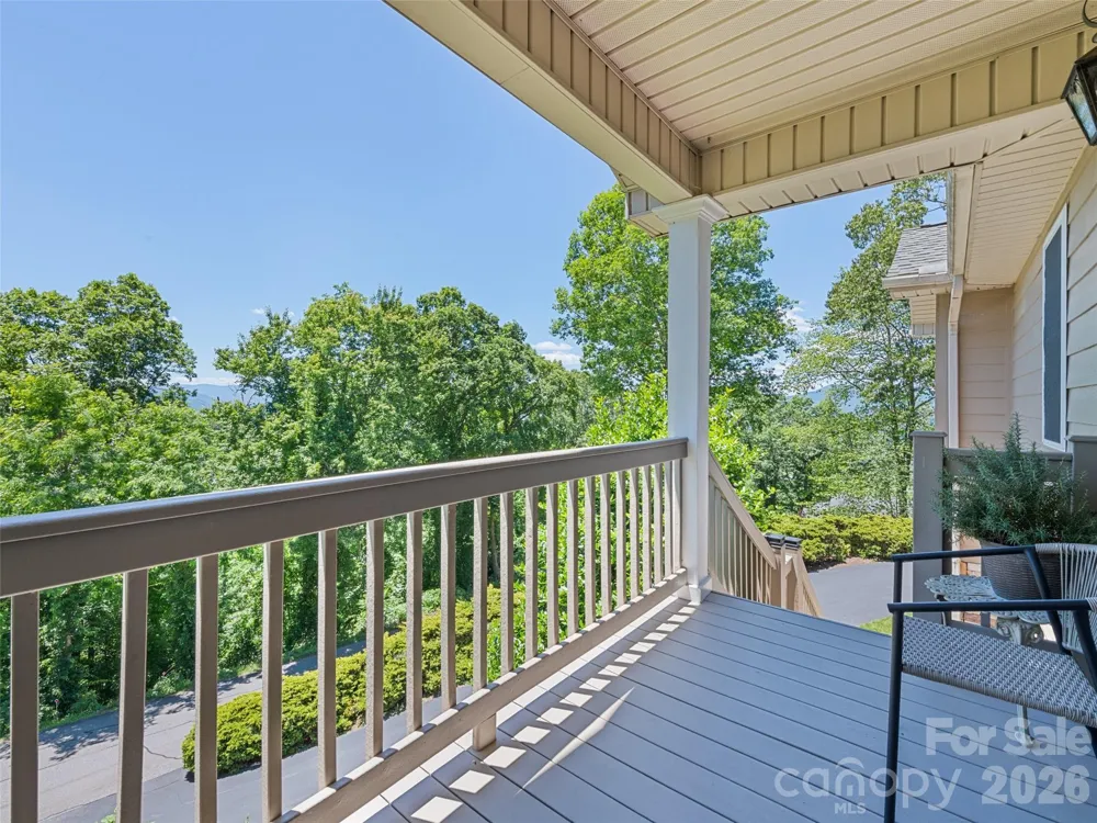 283 Blake Drive Canton, NC 28716