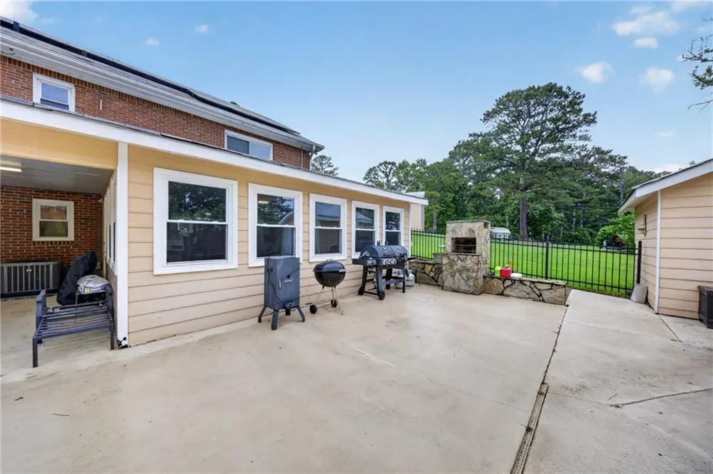 1378 Amber Stapp Studdard Road Social Circle, GA 30025