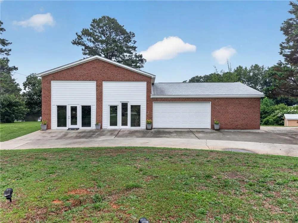 1378 Amber Stapp Studdard Road Social Circle, GA 30025
