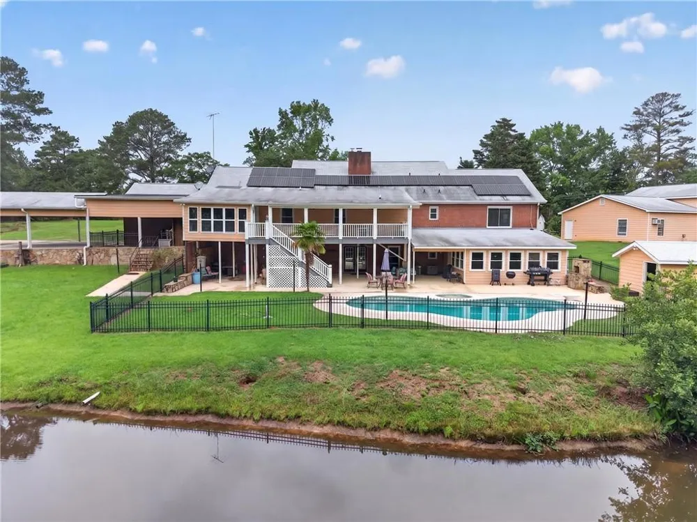 1378 Amber Stapp Studdard Road Social Circle, GA 30025