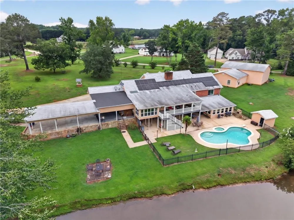 1378 Amber Stapp Studdard Road Social Circle, GA 30025
