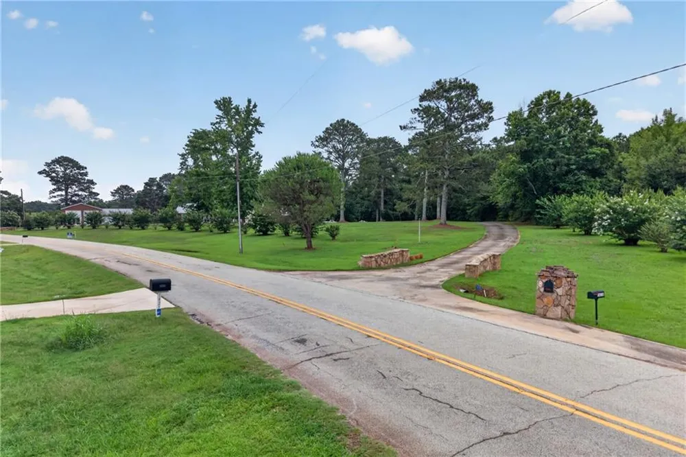 1378 Amber Stapp Studdard Road Social Circle, GA 30025