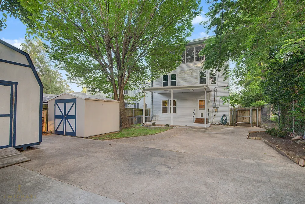 420 Forest Avenue Shreveport, LA 71104
