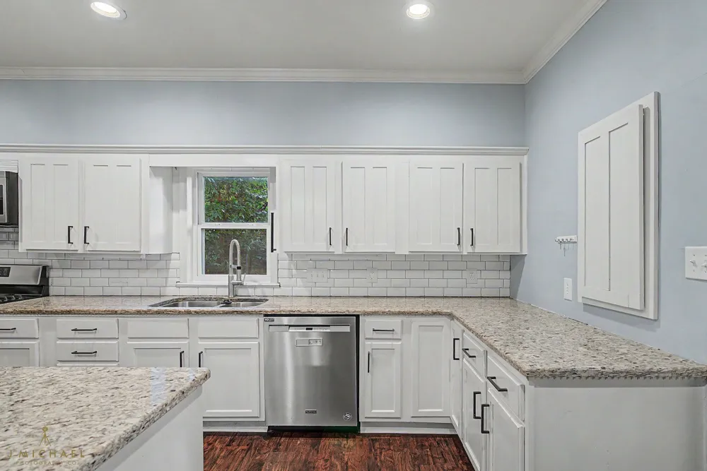 420 Forest Avenue Shreveport, LA 71104