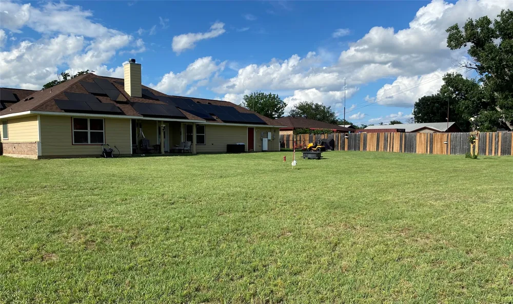 1005 Terrace Drive Bangs, TX 76823