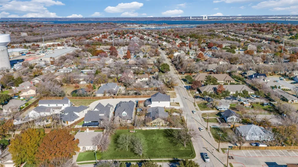 309 Main Street Grapevine, TX 76051