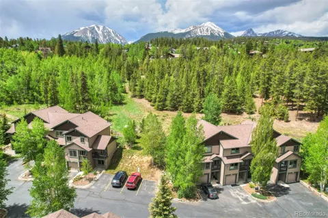 285 Kestrel Lane