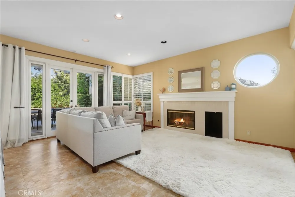 61 Summitcrest Trabuco Canyon, CA 92679
