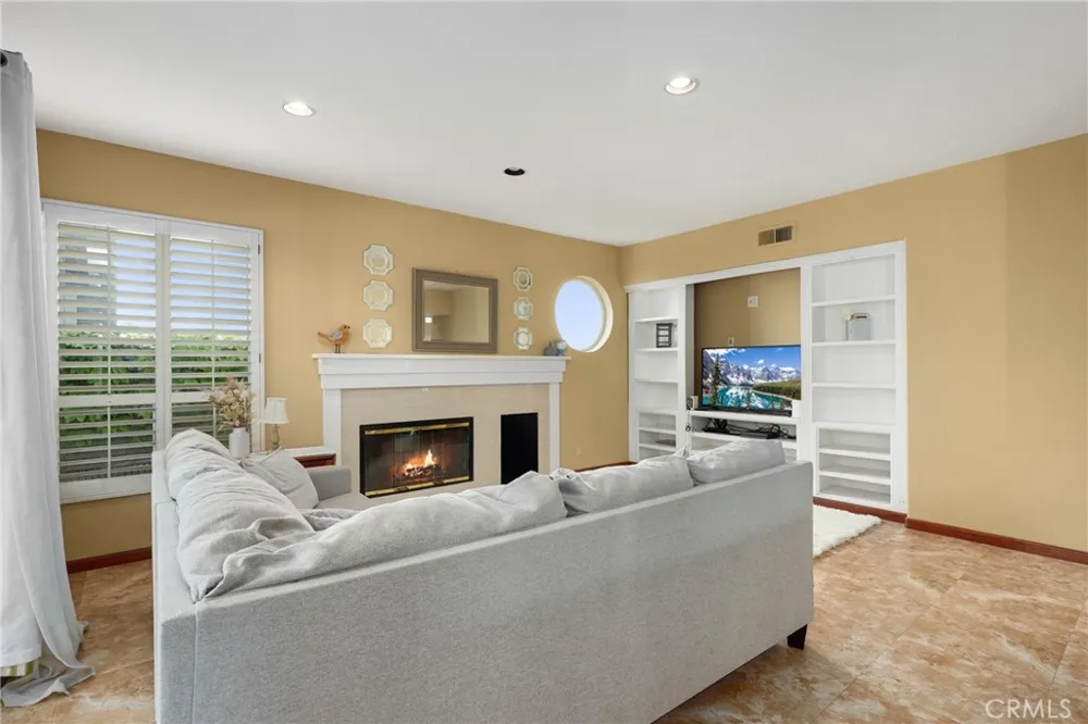 61 Summitcrest Trabuco Canyon, CA 92679