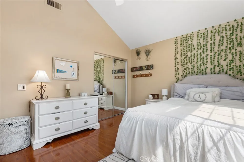 61 Summitcrest Trabuco Canyon, CA 92679