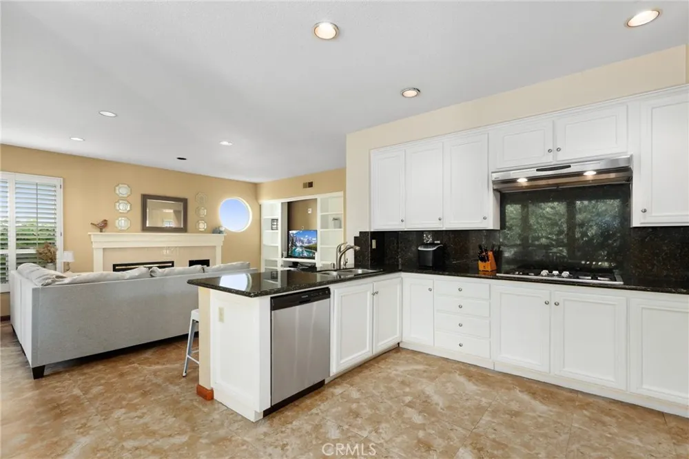 61 Summitcrest Trabuco Canyon, CA 92679
