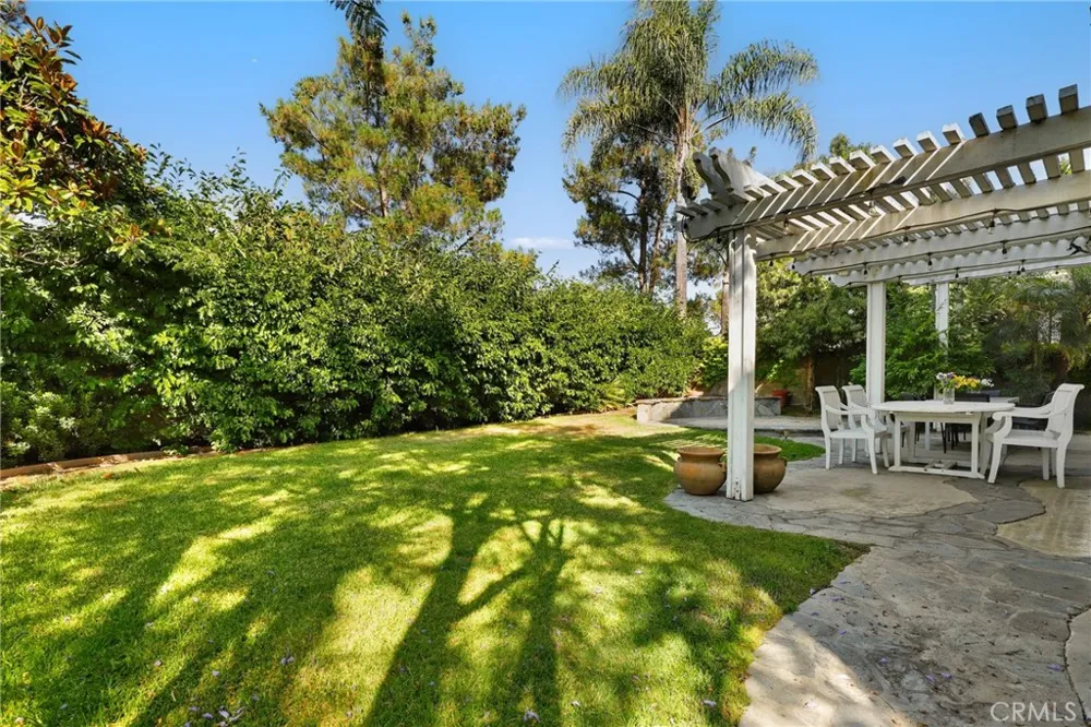 61 Summitcrest Trabuco Canyon, CA 92679