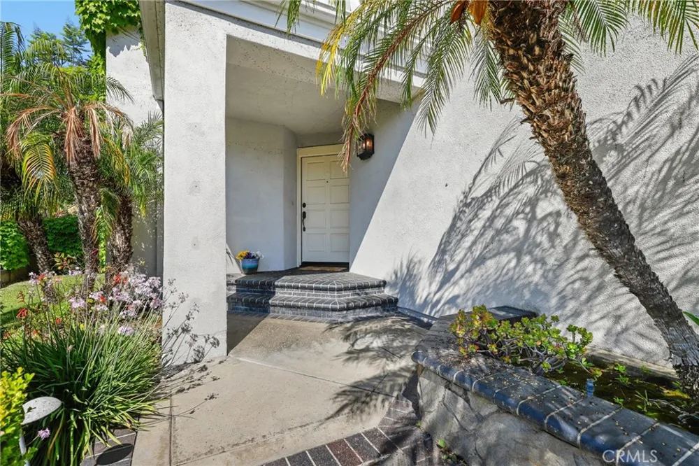 61 Summitcrest Trabuco Canyon, CA 92679