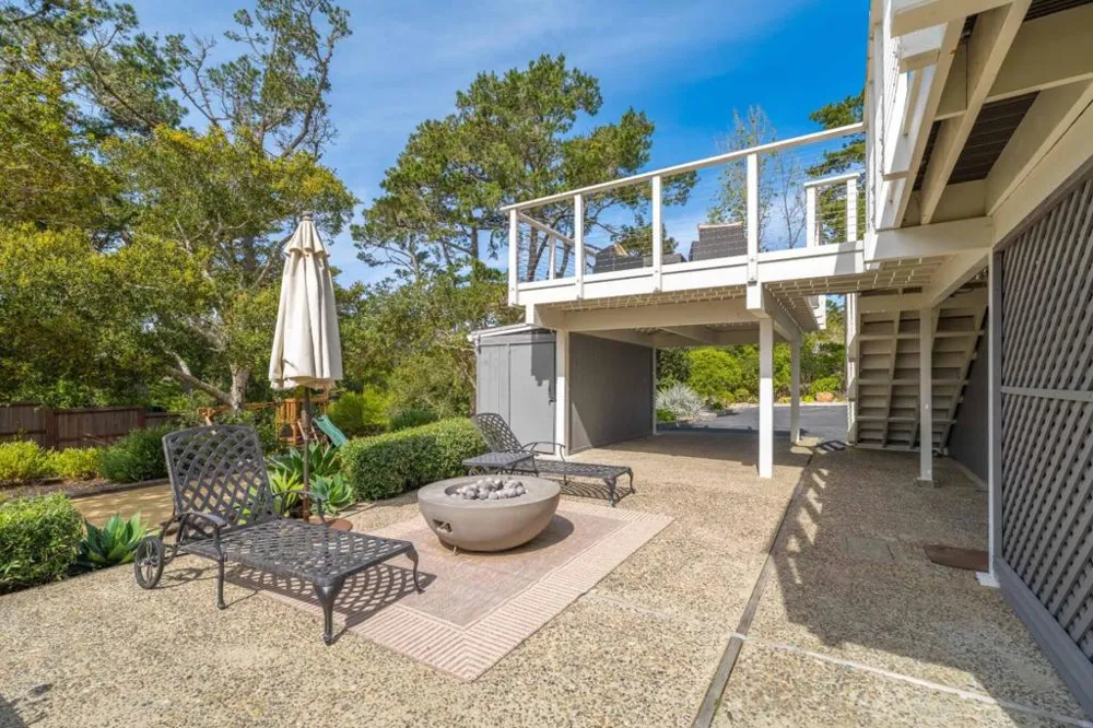 1633 Sonado Road Pebble Beach, CA 93953
