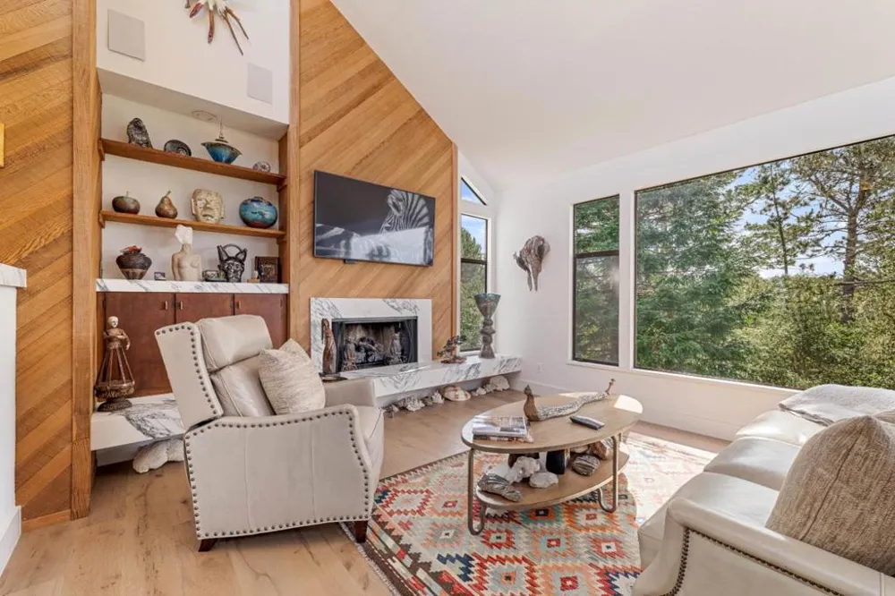 1633 Sonado Road Pebble Beach, CA 93953