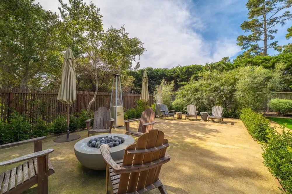 1633 Sonado Road Pebble Beach, CA 93953