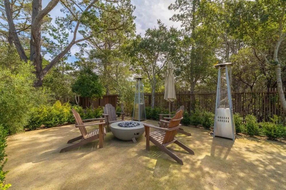 1633 Sonado Road Pebble Beach, CA 93953