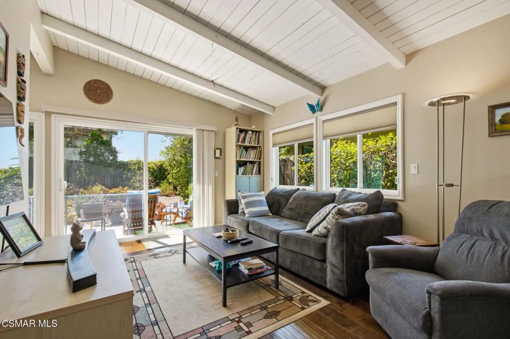 181 Beech Road Newbury Park, CA 91320