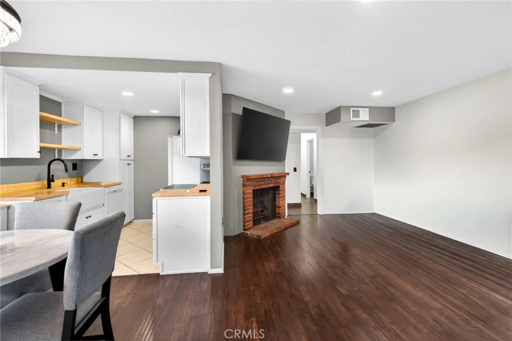 145 S Poplar #20 Brea, CA 92821