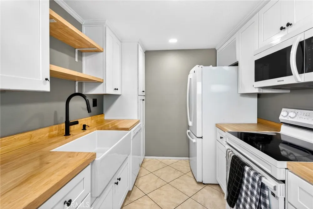 145 S Poplar #20 Brea, CA 92821
