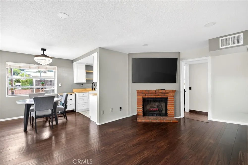 145 S Poplar #20 Brea, CA 92821
