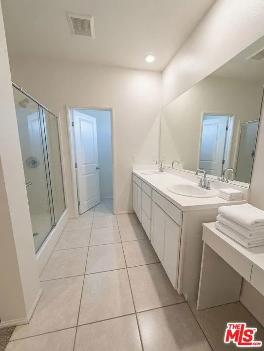 1019 Hudson Lane West Covina, CA 91790