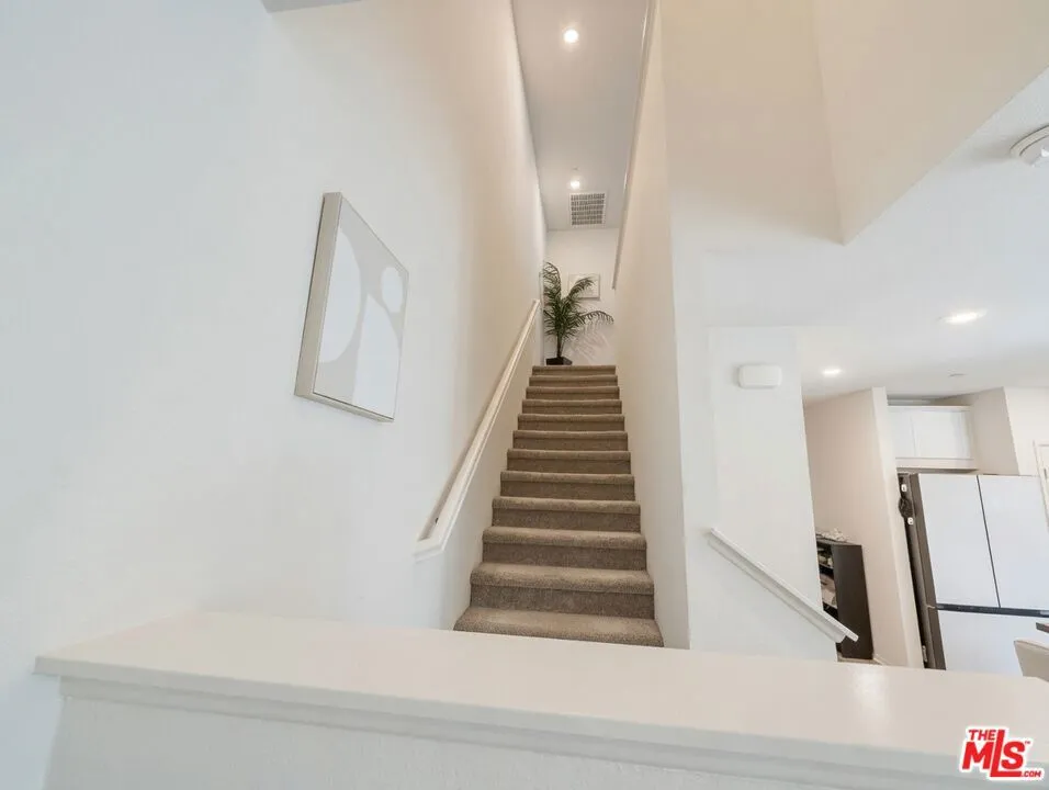 1019 Hudson Lane West Covina, CA 91790
