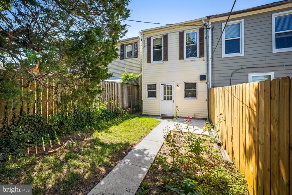 1016 W 38TH STREET Baltimore, MD 21211