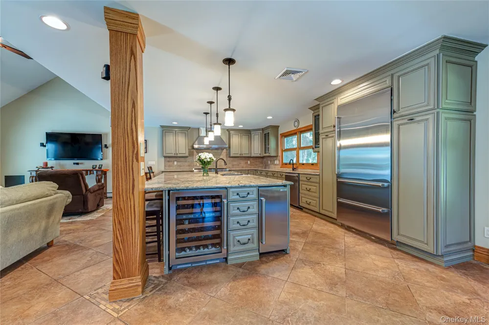 130 Country Road Shoreham, NY 11786